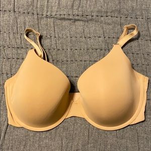 Victoria’s Secret T-Shirt Bra